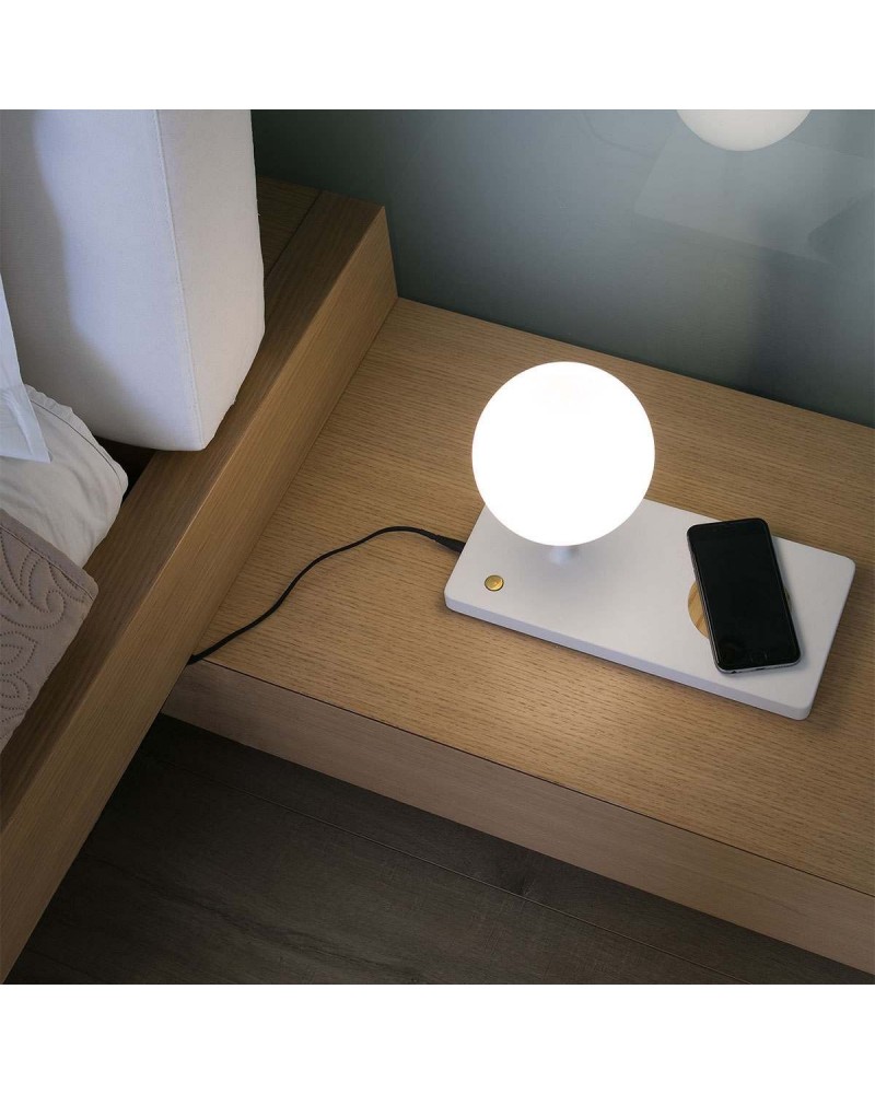 niko-led-white-table-lamp-01007